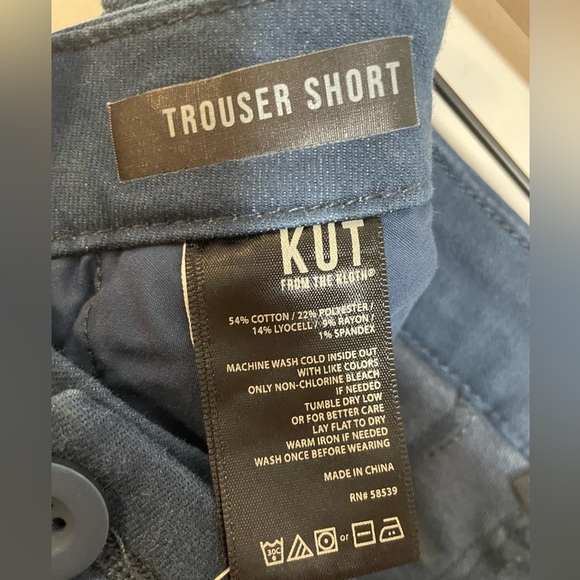 Kut From The Kloth Trouser Shorts Navy Blue Women's Size 6 Stretch - Picture 6 of 10